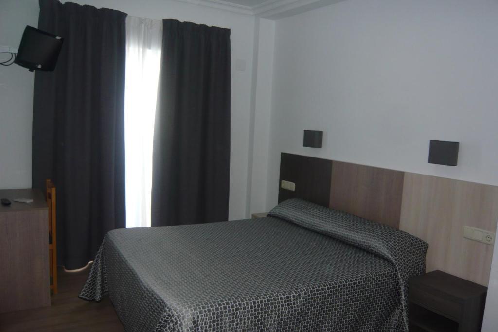 Hostal El Trovador Altea Zimmer foto