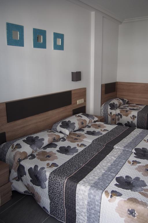 Hostal El Trovador Altea Zimmer foto